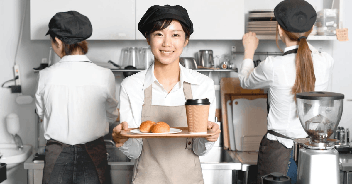 Restaurant Jobs in Japan – Work Opportunities for Kitchen and Service Staff
